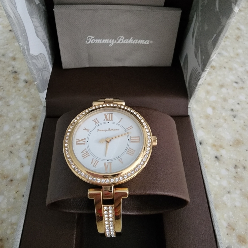 🌟Rhinestone Rose Gold Bangle  Watch  🌟 - Picture 5 of 11